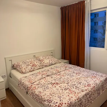 Peaceful & Cozy 2-room Flat